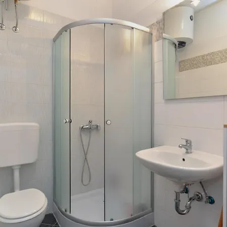 Ferienwohnung Fuer 4 Personen Ca 40 Qm In Sijana, Istrien Istrische Riviera Pula